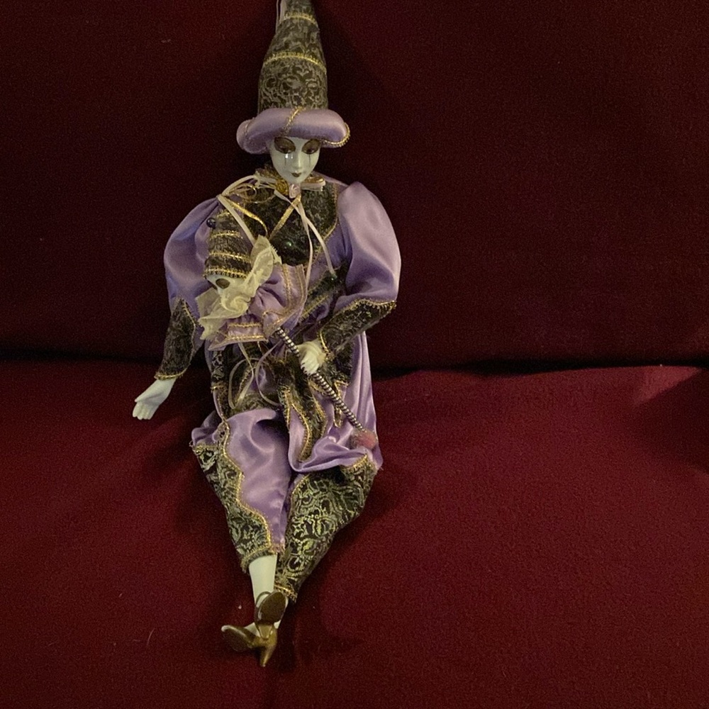 Excellent Vintage Mardi Gra Porcelain Doll